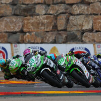 Tom Booth-Amos se queda con la victoria en MotorLand por una sanción a Unai Orradre, que pasó líder la meta