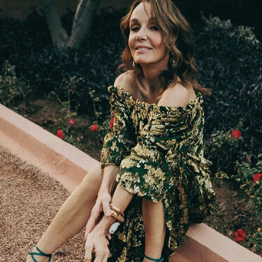 Si hubiera cumplido 60 años, elegiría estos vestidos boho rebajados de Zara: con manguita, fresquitos y un aire romántico 