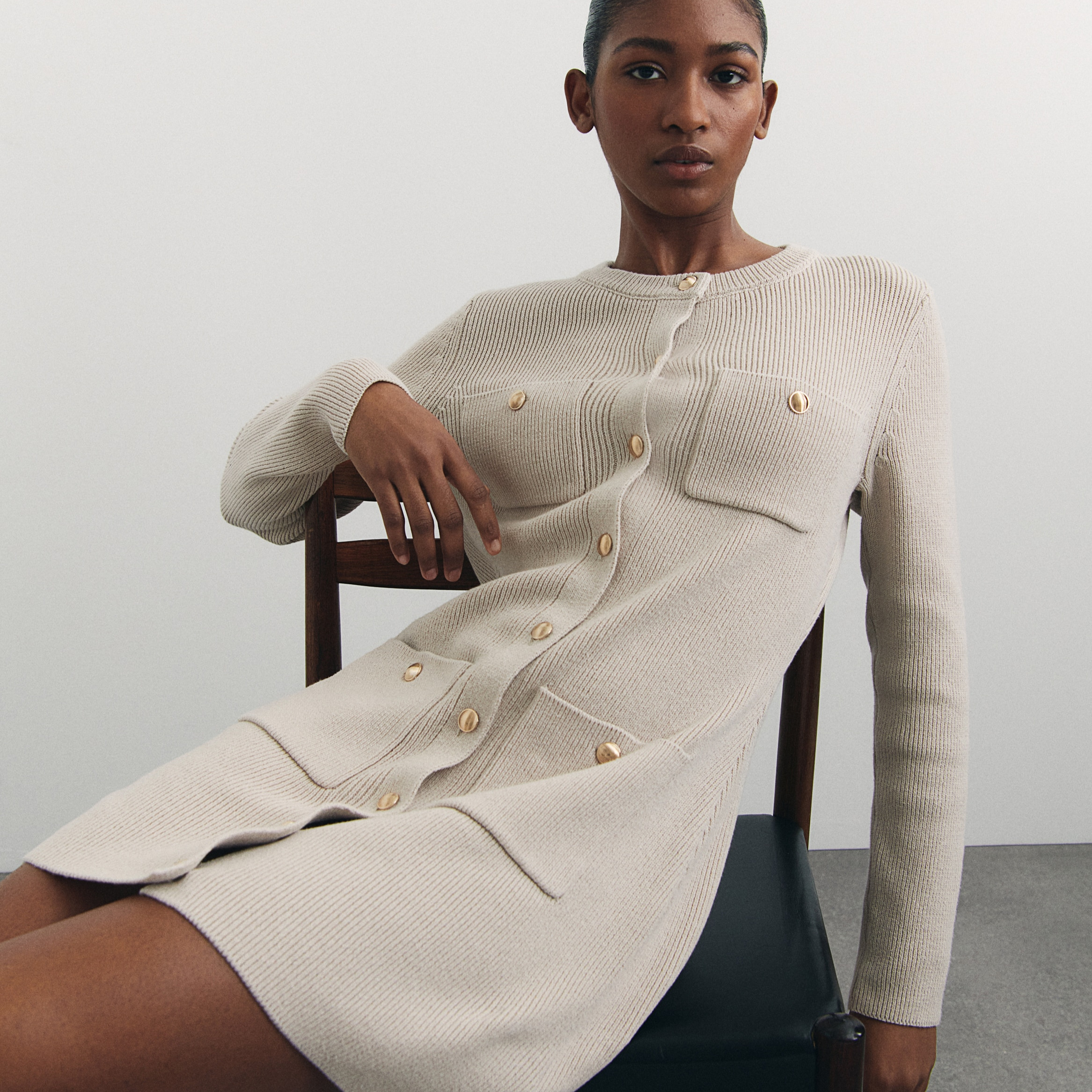 Vestido de punto con bolsillos