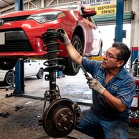 Scotty Kilmer, mecánico: “una de las estafas más comunes al llevar tu carro al mecánico es que te diga que necesitas amortiguadores nuevos”