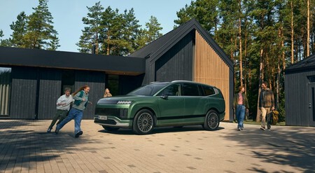 Imgi 40 Hyundai Ioniq 9 Exterior 04 Kv Ioniq 9 34 Front 16x9