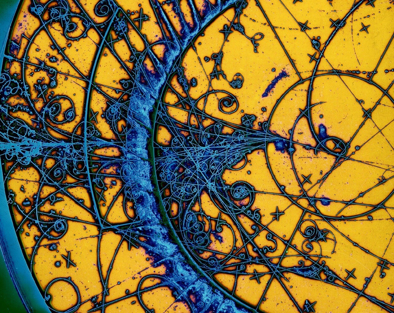 Así funcionan las cámaras de burbujas, un gran detector de los 70 que