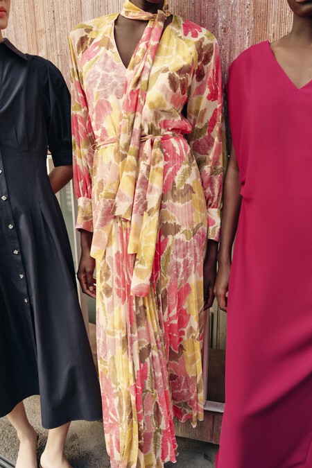 vestido con lazada