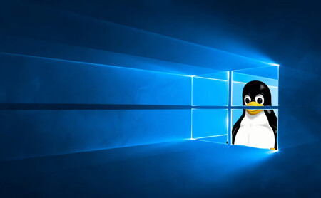 Windows 10 se integra cada vez más con Linux: ya permite montar discos físicos y acceder a sistemas de archivos como ext4