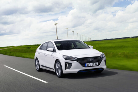Hyundai Ioniq 2016