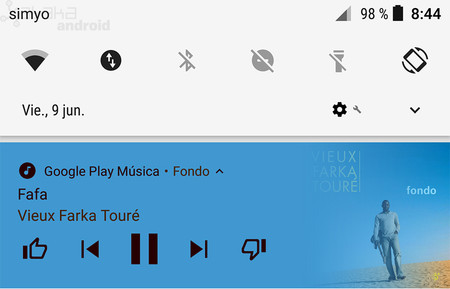 Novedad en Android O: así de coloridas son ahora las notificaciones multimedia