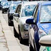 El impuesto al CO₂ que empezará a pagarse en septiembre en Cataluña y que afectará a 2,3 millones de coches