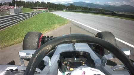 mercedes-hamilton-gp-austria