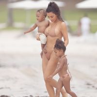 Kim Kardashian tendrá a su tercer hijo a través de un vientre de alquiler por el que pagará 45.000 dólares (40.370 euros) 