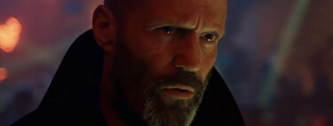 Jason Statham lleva 20 años haciendo la misma película y ya no nos engaña. Pero nos da igual, su nuevo thriller de acción ofrece exactamente lo que queremos