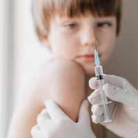 Los pediatras recomiendan vacunar a los niños de 5 a 11 años contra la Covid: estas son sus cinco razones  