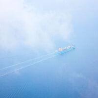 Los barcos de la "flota fantasma" petrolera apagan sus GPS para no ser detectados. Malasia va a cazarlos con drones