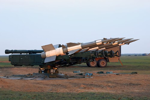 Ukraine proposes to Europe to give it the money to build weapons