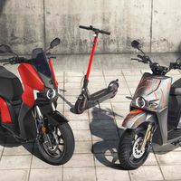 SEAT se inicia en las motos eléctricas con la SEAT MÓ eScooter 125, un scooter que vendrá acompañado de un patinete eléctrico