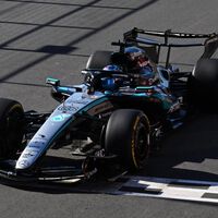 George Russell se reencuentra con la victoria a costa de desatar la guerra civil con Kimi Antonelli en Mercedes 