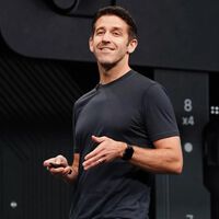 Los frentes abiertos de John Ternus: así está la lista de deberes que el nuevo jefe de Apple tiene sobre la mesa 