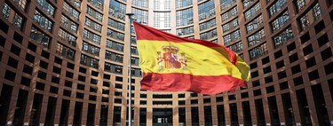 La Comisión Europea amenaza con llevar a España al TJUE por el IVA aplicado a autónomos en ventas intracomunitarias 