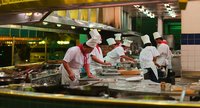 Aprender la cocinar en diferentes hoteles alrededor del mundo