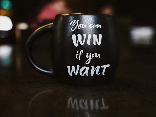 Mi empresa no me paga la nómina: qué debo hacer y qué no para proteger mis derechos y mis ingresos 