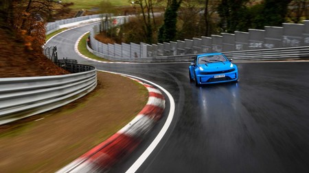 Lynk & Co 03 Cyan Concept
