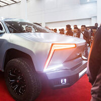 La Tesla Cybertruck "de AliExpress" es descaradamente parecida a la pick up de Elon Musk, no solo por su diseño