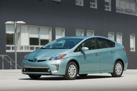 El Toyota Prius Plug-in se une en mayo a la fiesta de los récords de ventas de eléctricos en EEUU