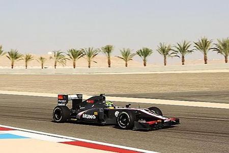 f1_bruno-senna-con-el-hispania-racing-en-los-libres3-del-gp-de-bahrein.jpg