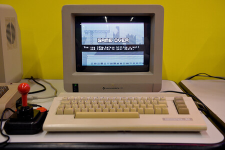 Minar bitcoins a través de un Commodore 64 es posible, aunque te costará unos cuantos millones de años generar 10 dólares