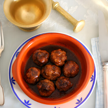 Las recetas de nuestras madres: albóndigas en salsa oscura