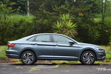 Volkswagen Jetta 2019 6