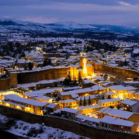 Este pueblo cerca de Madrid es uno de los más bonitos que he visitado en Navidad y pocos lo saben: parece de cuento 