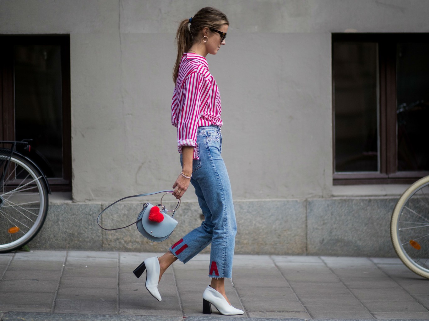 Te mostramos cómo llevar los pantalones boyfriend de 11 formas en las que  quizá no habías pensado