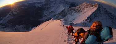 Há algo pior do que o Everest se tornar uma montanha literalmente coberta de merda: resgates fraudulentos 
