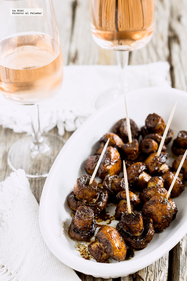 Champiñones asados al balsámico. Receta de botana para San Valentín
