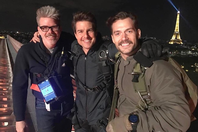 Christopher McQuarrie Tom Cruise Henry Cavill
