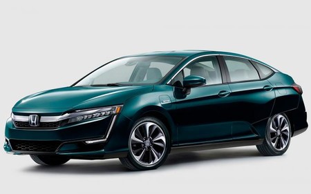 El Honda Clarity añade dos nuevas versiones: un plug-in hybrid y un 100% eléctrico
