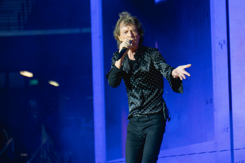 "No necesitan 500 millones de dólares para vivir": Mick Jagger se niega a dejar una herencia millonaria a sus ocho hijos thumbnail
