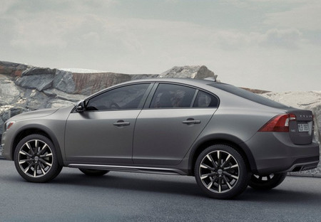 Volvo S60 Cross Country 2