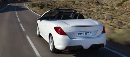 Peugeot 308 CC, las imágenes oficiales