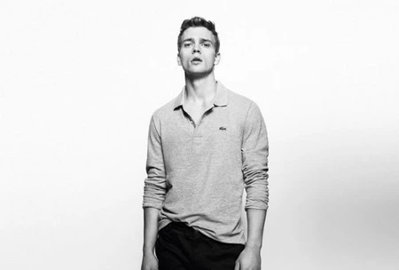 Lleno de tonos fríos, así es el lookbook de Lacoste para el otoño-invierno 2013/2014