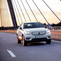 El SUV eléctrico Volvo XC40 Recharge estrena su versión más barata, con un único motor de 231 CV y 400 km de autonomía