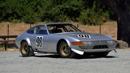 Ferrari 365 GTB/4 Daytona Competizione