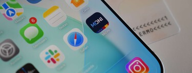 El DNI en el iPhone ha dejado de ser un experimento. A partir de ya tiene validez legal plena y nadie puede negarse a aceptarlo