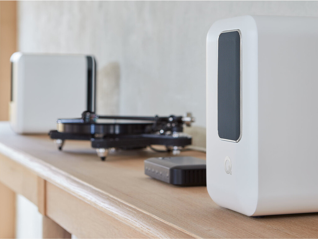 Q Acoustics da el salto a los altavoces inalámbricos activos con el Q Active 200 y el Q Active 400