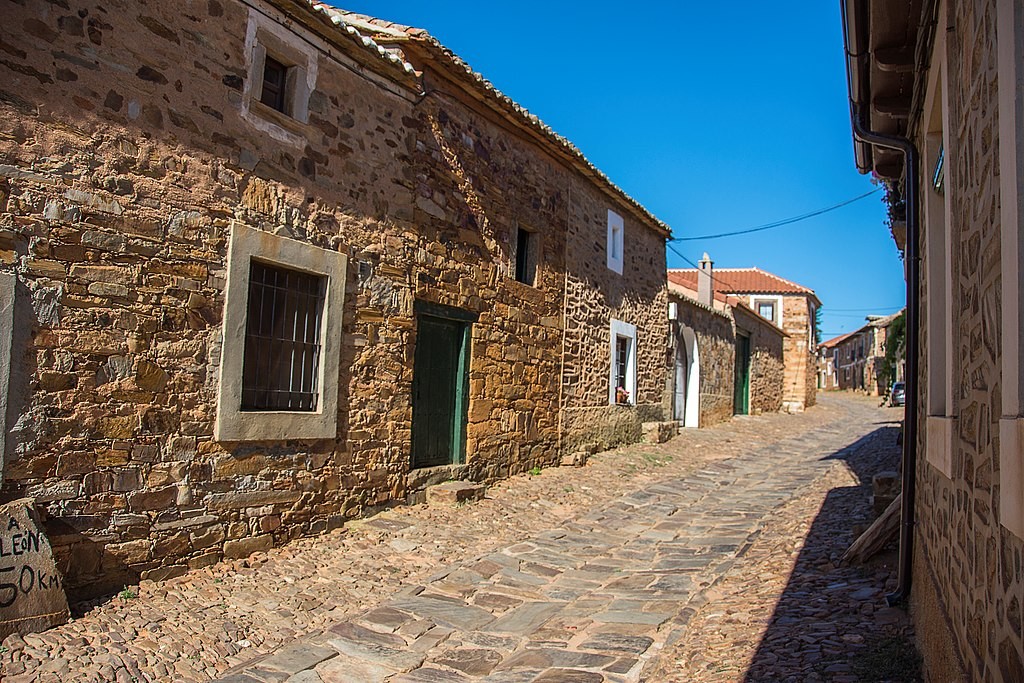 Castrillo de los Polvazares, corazón de la Maragatería en León