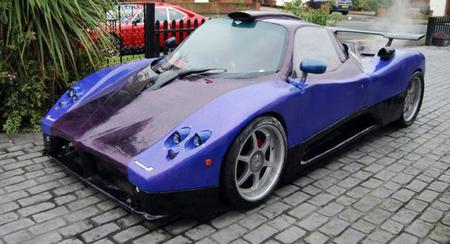 Este Pagani Zonda hecho de chatarra puede ser tuyo