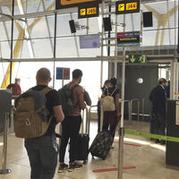 Los vuelos comerciales cortos en España tienen los días contados: el tren se impone como alternativa ecológica