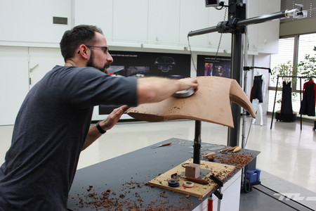 Centro Id Mazda Europa 255