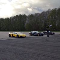 ¡A fondo! Huracán Performante, Aventador SV, 720S y 812 Superfast se enfrentan en una drag race de 2.910 CV