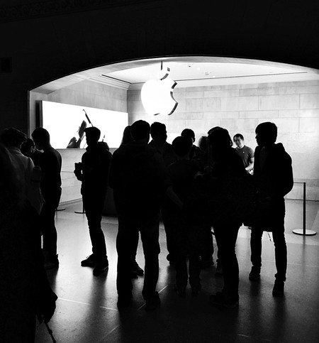 Las caídas de bolsa cambian el ranking: Apple ya no es la compañía más valiosa en bolsa del mundo